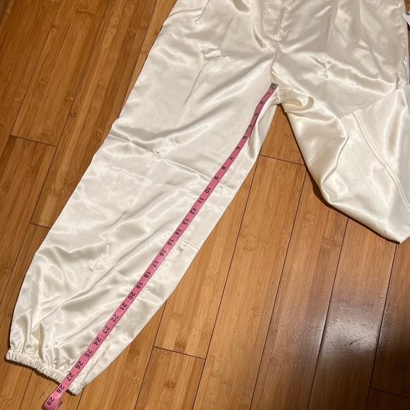 NWT Anthropologie Maeve Satin Belted Parachute Jogger Pants Size 8 - Picture 14 of 16